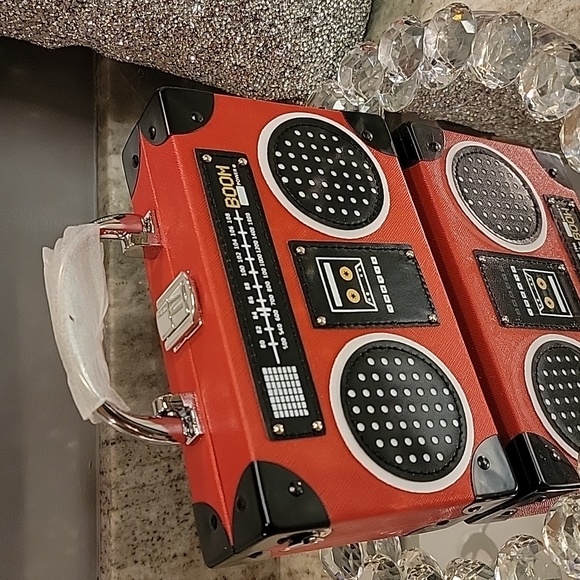 Boombox Crossbody Purse Novelty - Picture 2 of 8